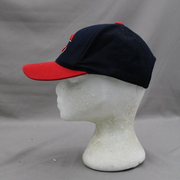 Cincinnati Reds Hat (VTG ) - Two Tone Wool Classic by Puma - Adult Snapback - Picture 4 of 9